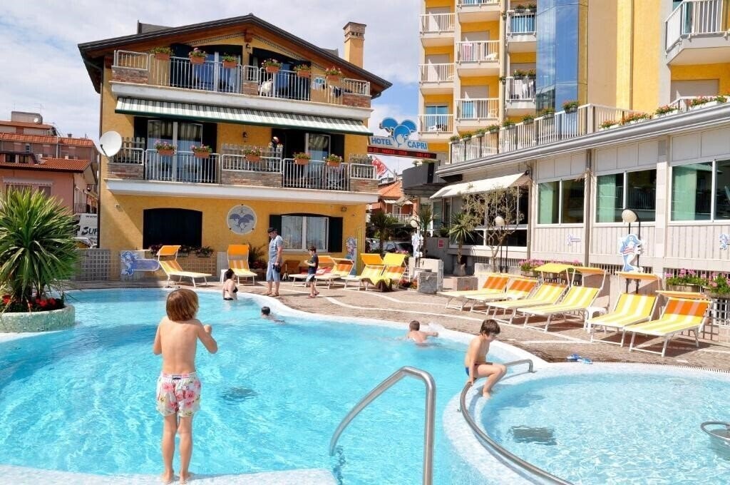 Zdjęcia Capri Hotel 3*