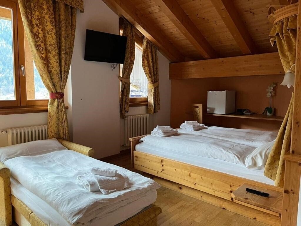 Hotel Garni Costa Verde 3*