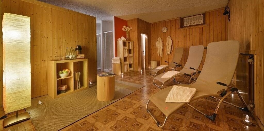 Zdjęcie Loredana 3*