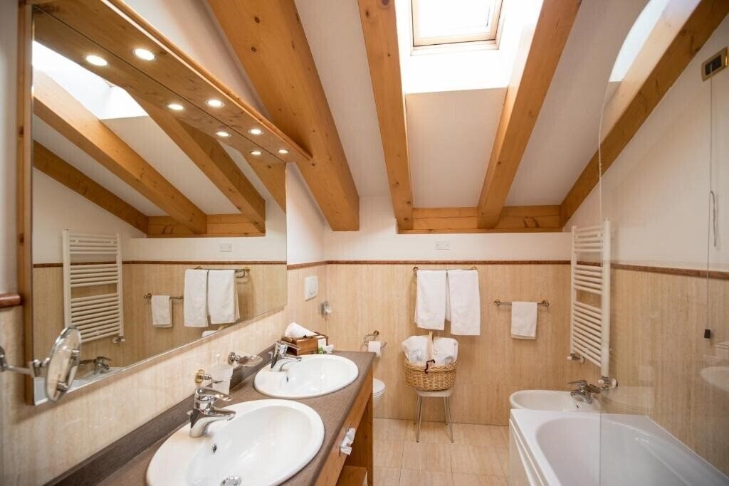 Zdjęcie Chalet All'Imperatore 4*