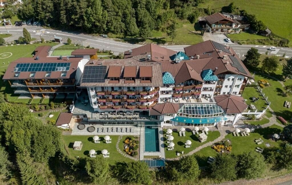 Готель Diamant SPA Resort (ex. Active Wellnesshotel Diamant) 4*