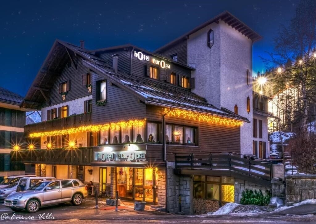 Hotel Europa Madonna Di Campiglio 3*