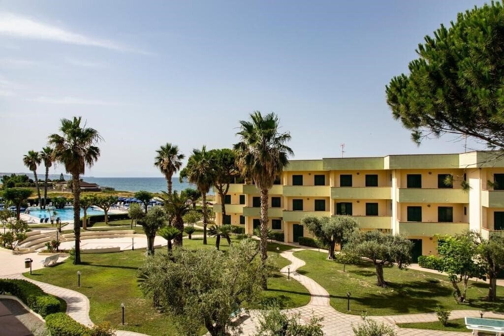 Hotel Paradise Hotel Village (Porto Recanati) 2*