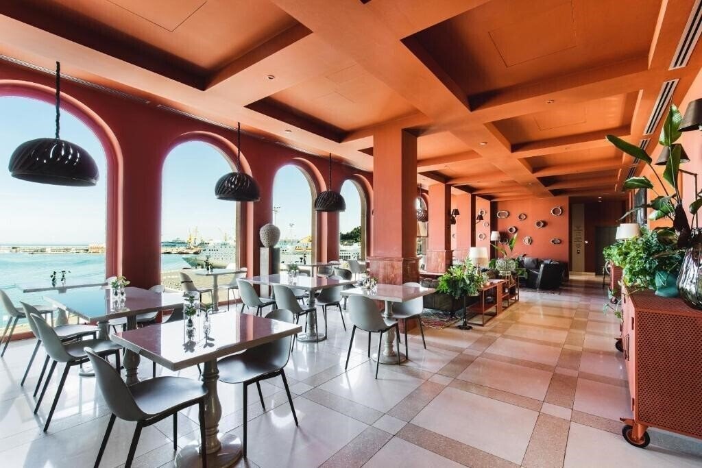 Zdjęcie Seeport Hotel Ancona 4*