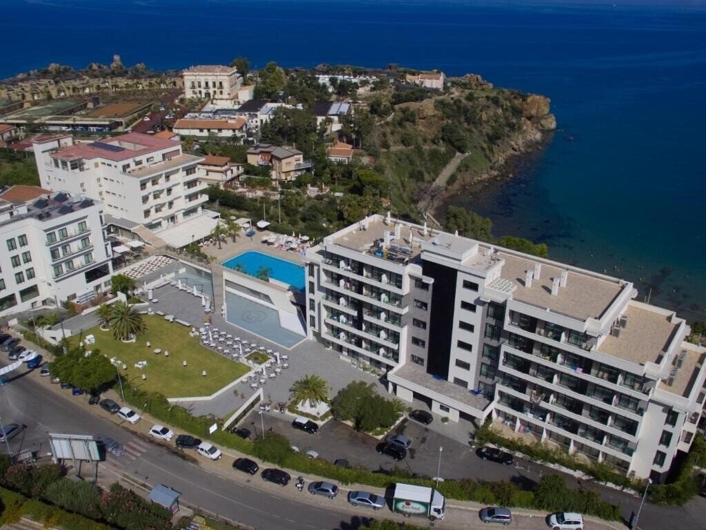 Hotel Sabbie Doro 4*