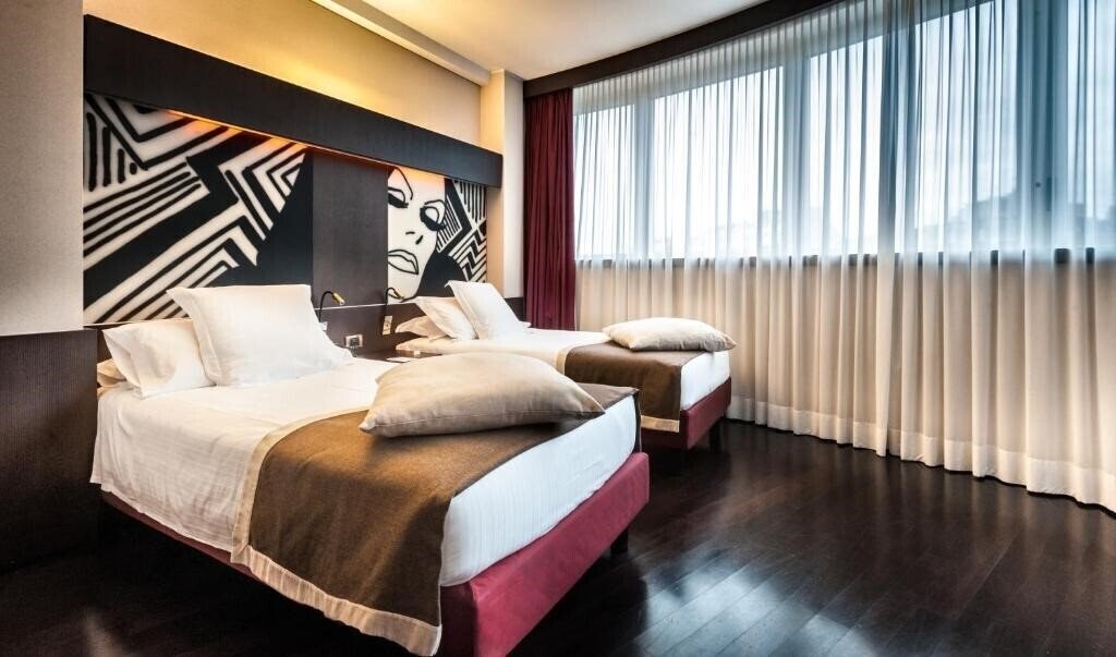 Фотография Crowne Plaza Milan City 4*