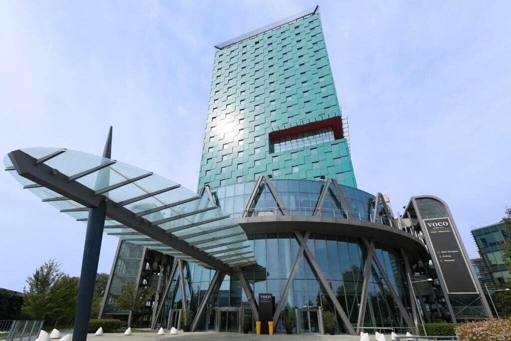 Hotel voco Milan-Fiere by IHG (ex. Barcelo Milan) 4*