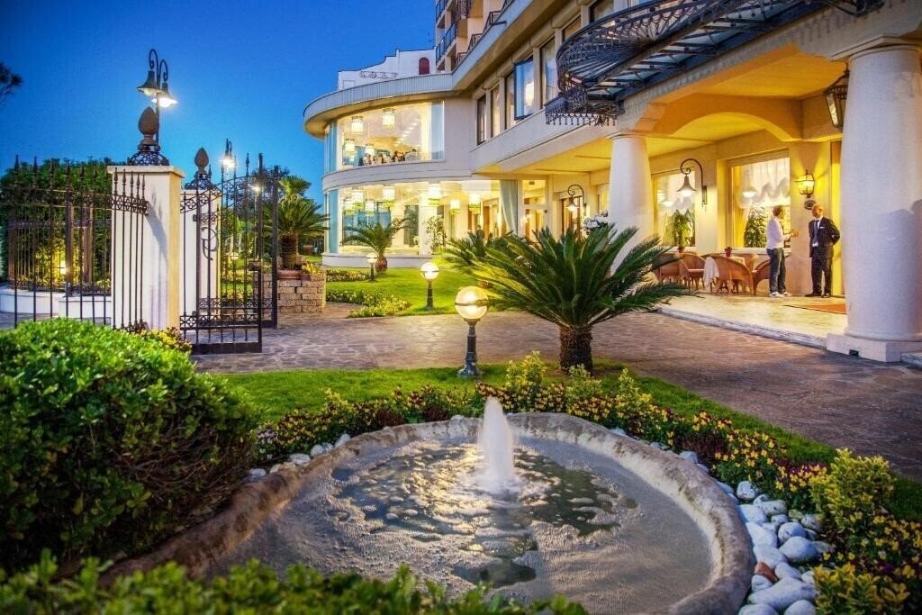 Obraz Gallia Grand Hotel (Milano Marittima) 4*