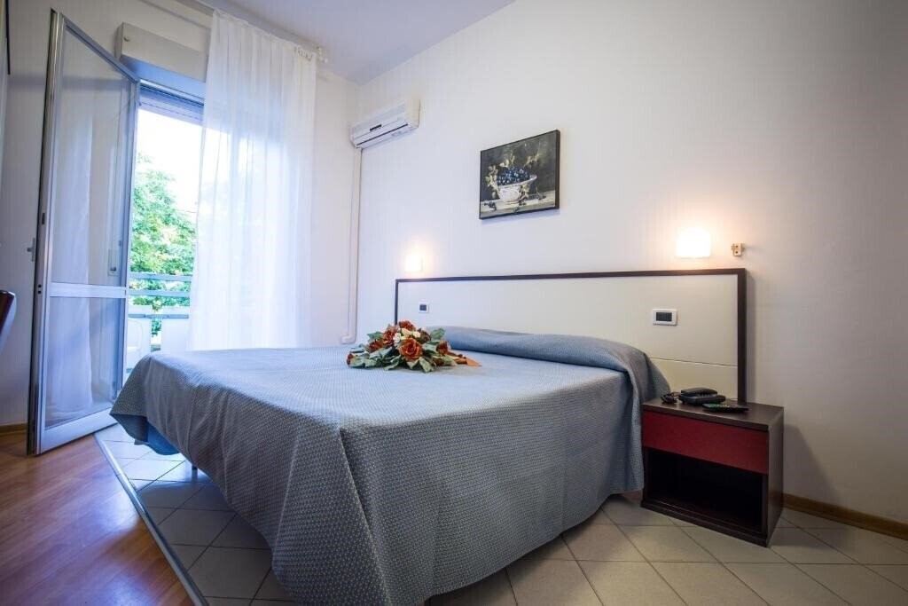 Фотографія Hotel Caraibi 3*