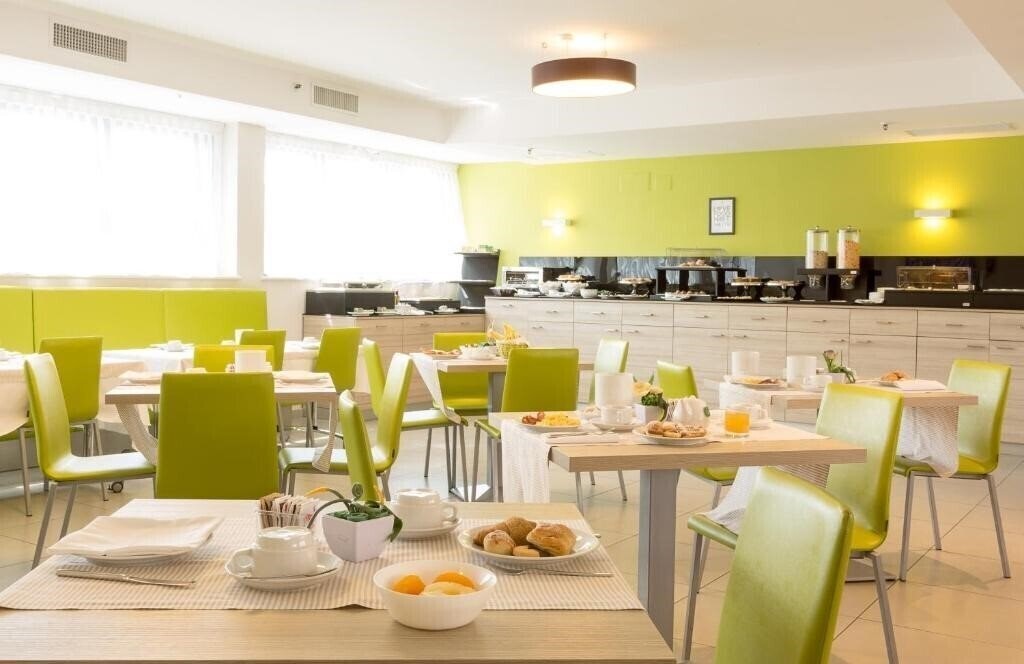 Obraz Cristina (Napoli) 3*