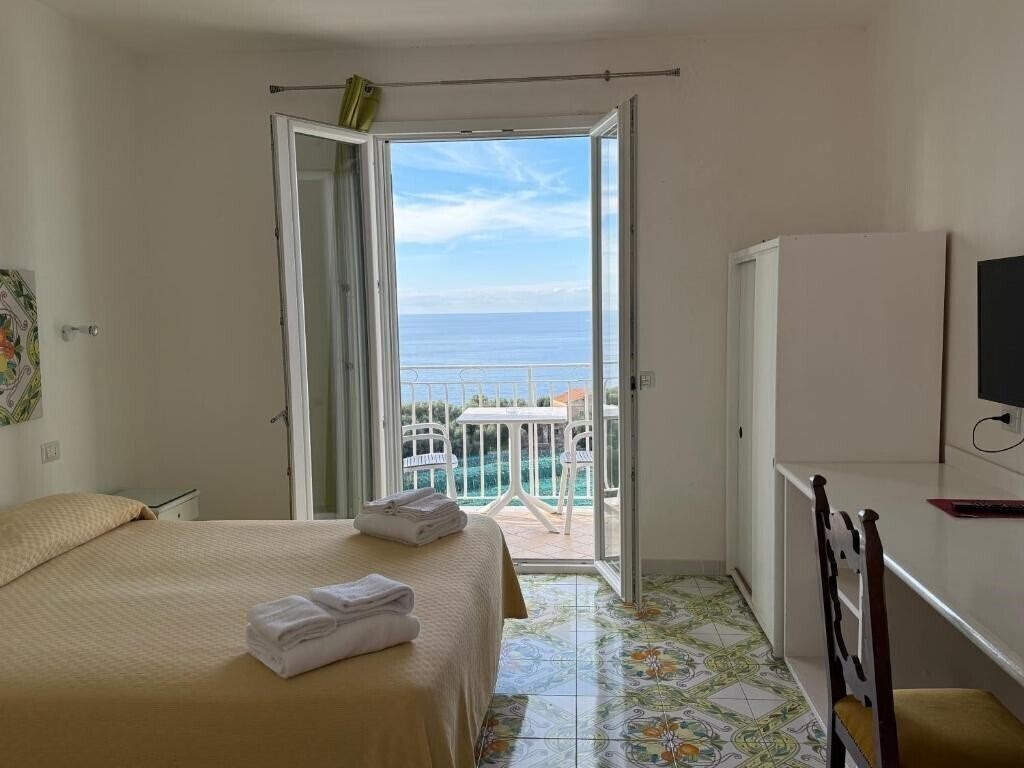 Фото Villa Pina Antico Francischiello 3*