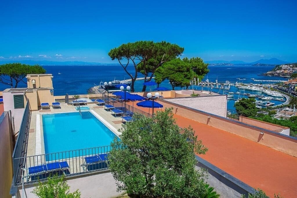 Фотография Hotel Terme & Beach Cristallo Palace (ex. Cristallo Palace Terme) 4*