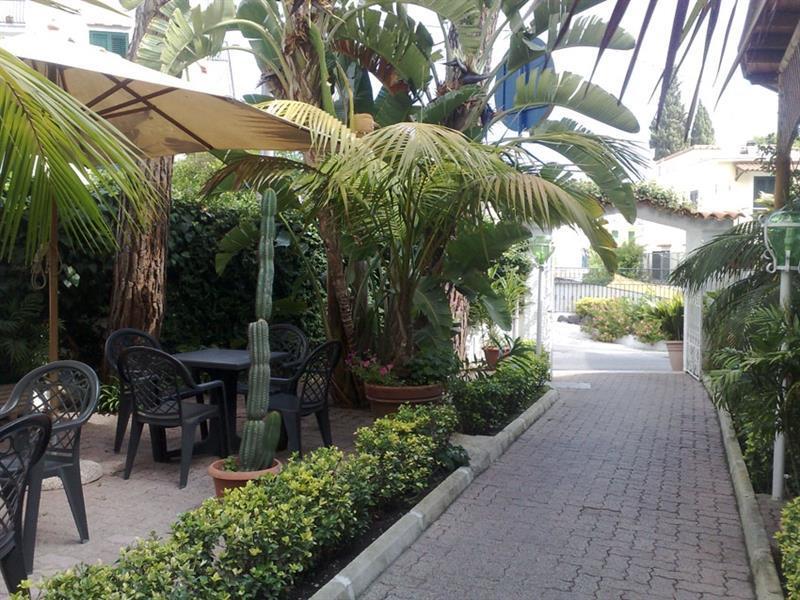 Фотографія Villa Tina 3*