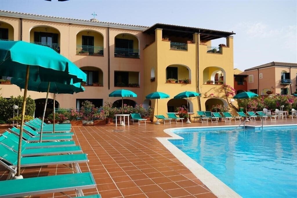 Zdjęcie Club Hotel Torre Moresca 4*