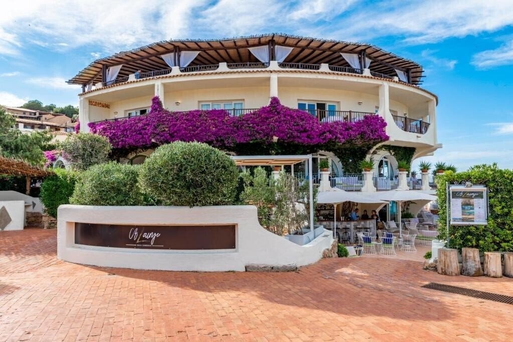Obraz Club Hotel Baja Sardinia 4*
