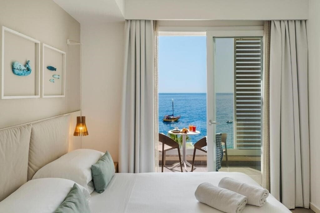 Фото Albatros Beach Hotel Letojanni 4*