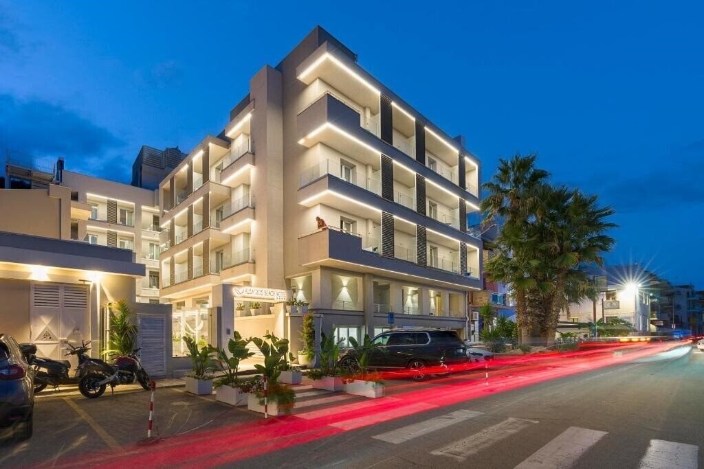 Готель Albatros Beach Hotel Letojanni 4*