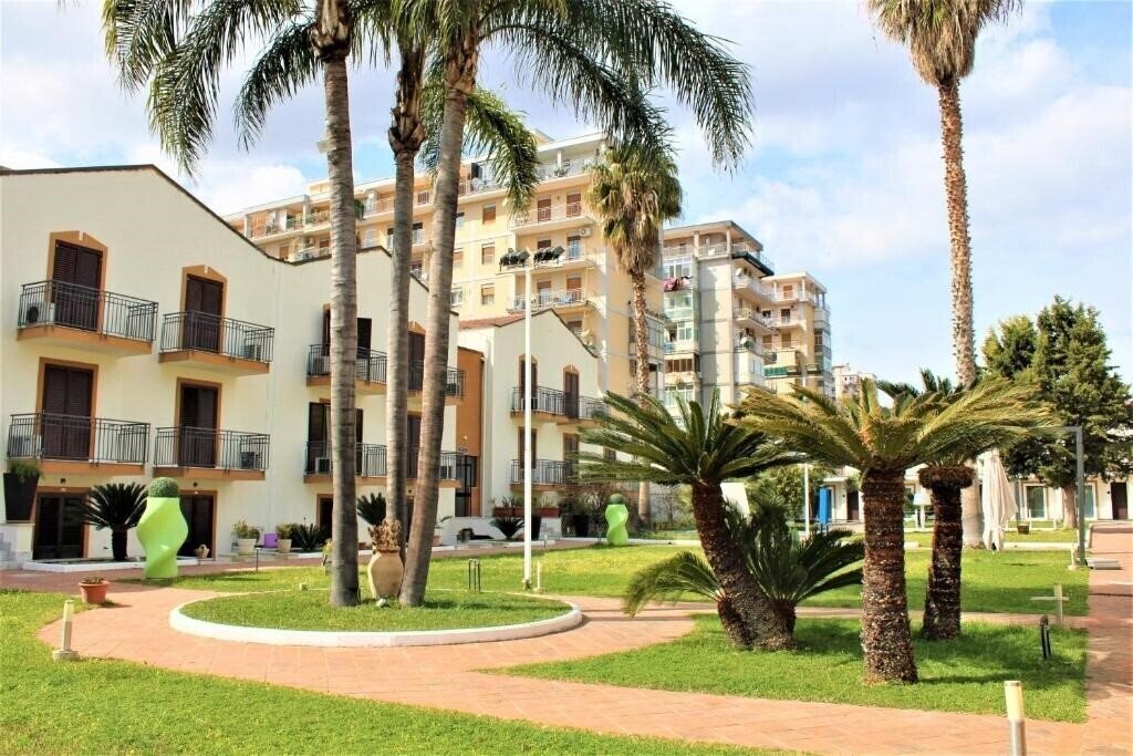 Hotel Casena Dei Colli 4*