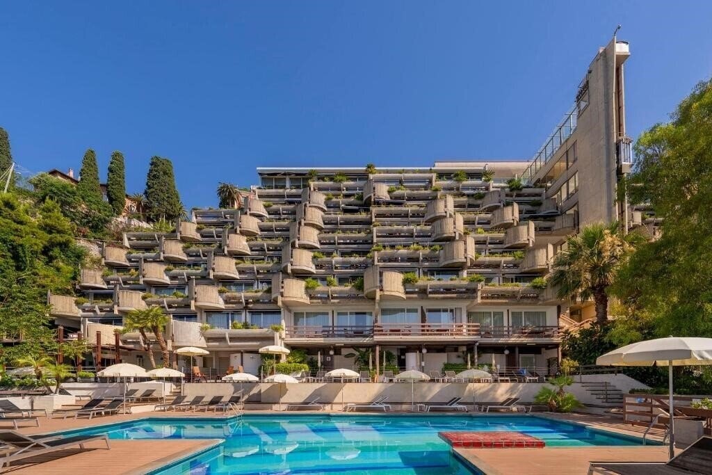 Отель Eurostars Monte Tauro 3*