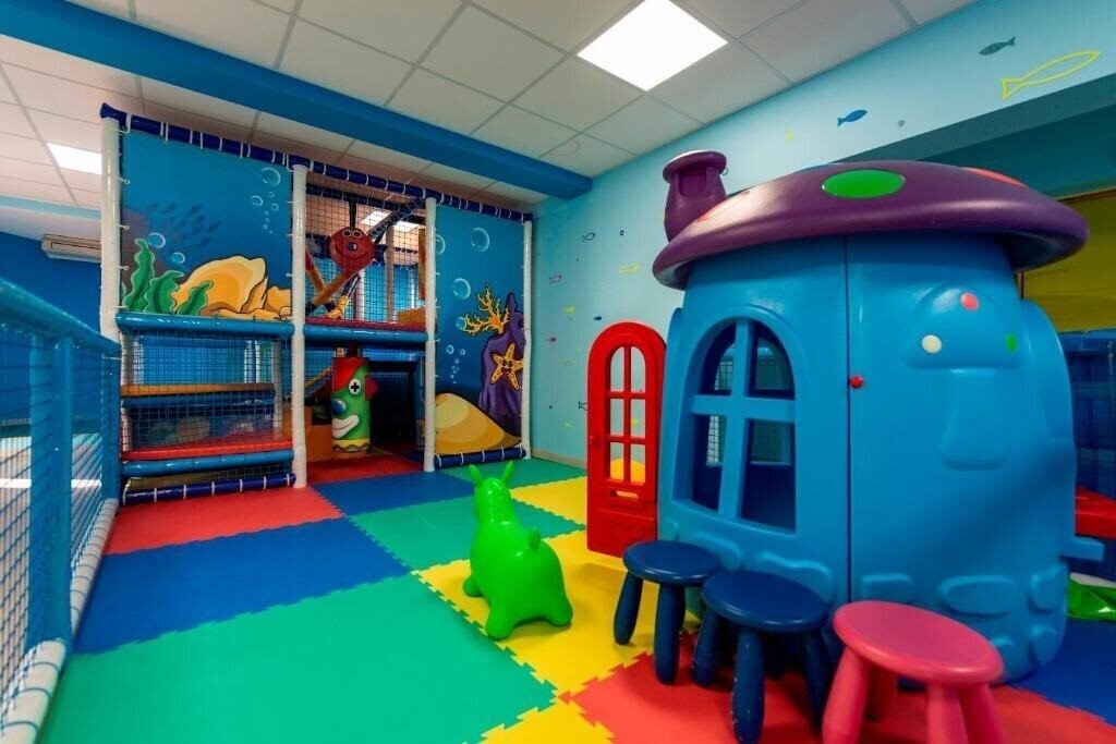 Zdjęcie Villaggio Torre Normanna 4*