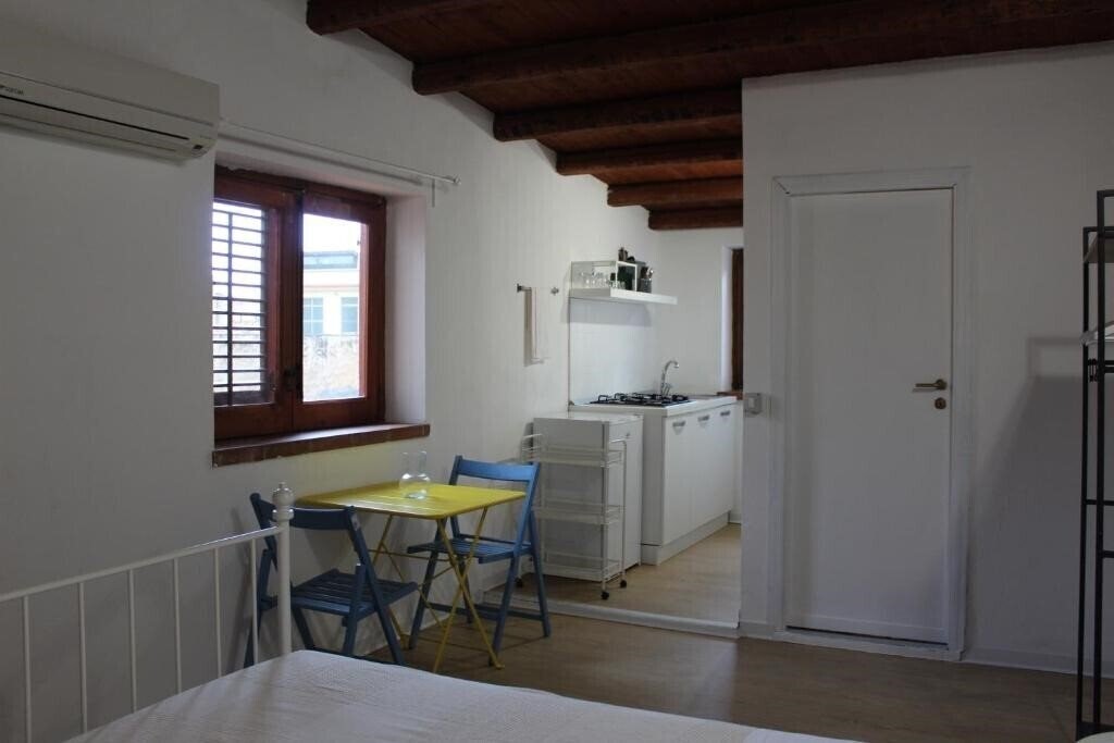 Zdjęcie Case Vacanza Terrasini 2000 Apartment 2*