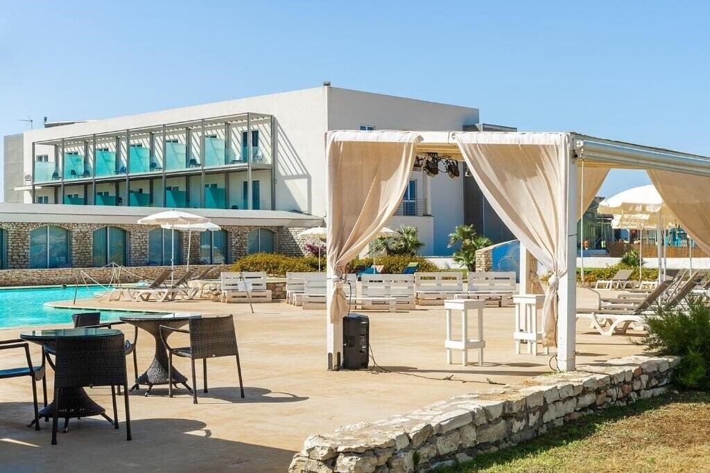 Hotel Baia Dei Mulini 4*