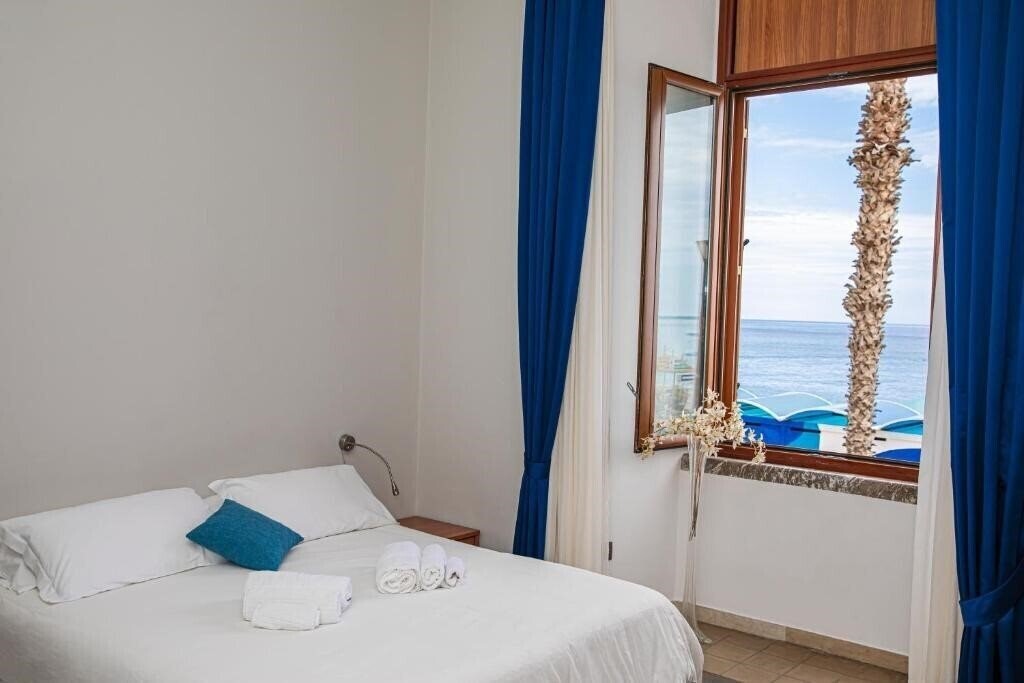 Zdjęcie Palazzo Durante 3*