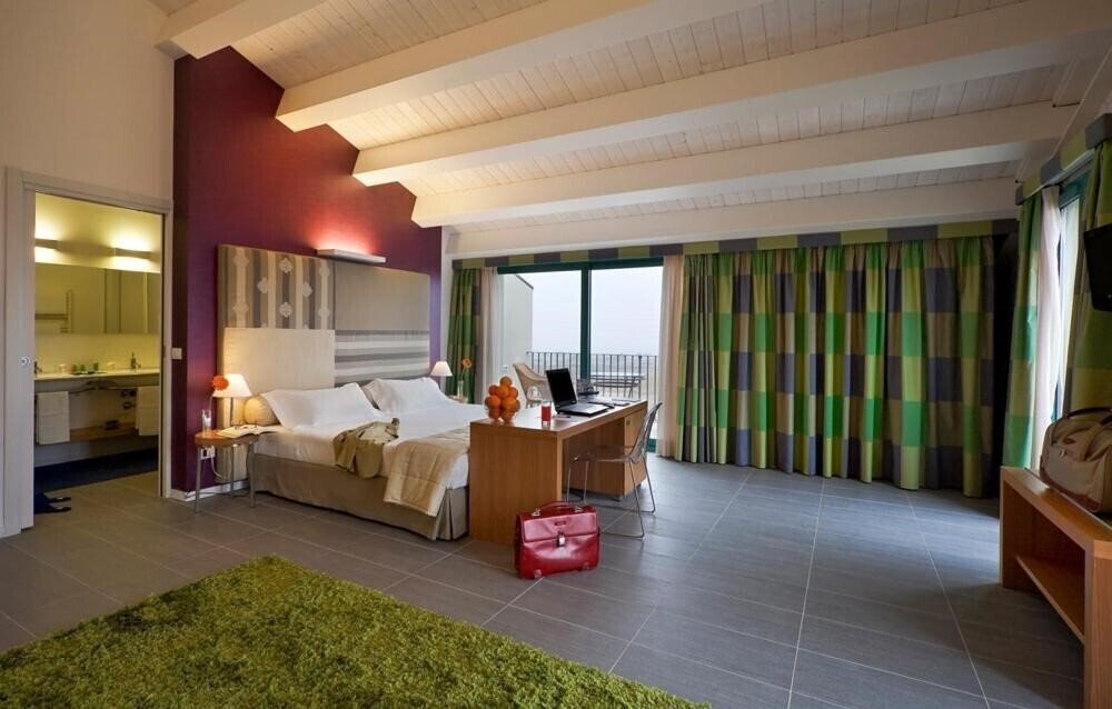 Hotel Poggio Del Sole 4*