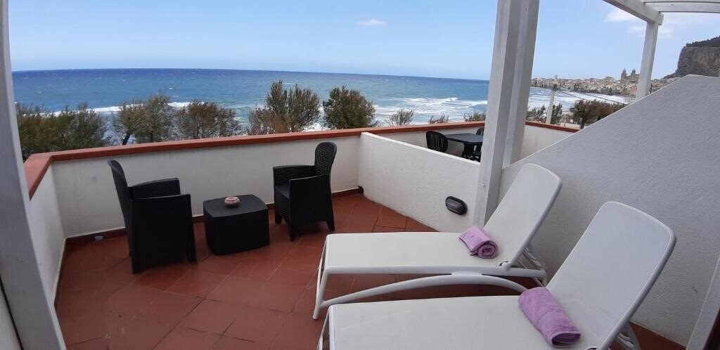 Hotel Cerniglia Plus Villa 3*