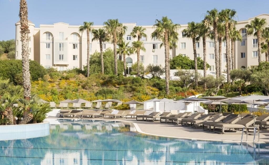 Hotel Costanza Beach Club 4*