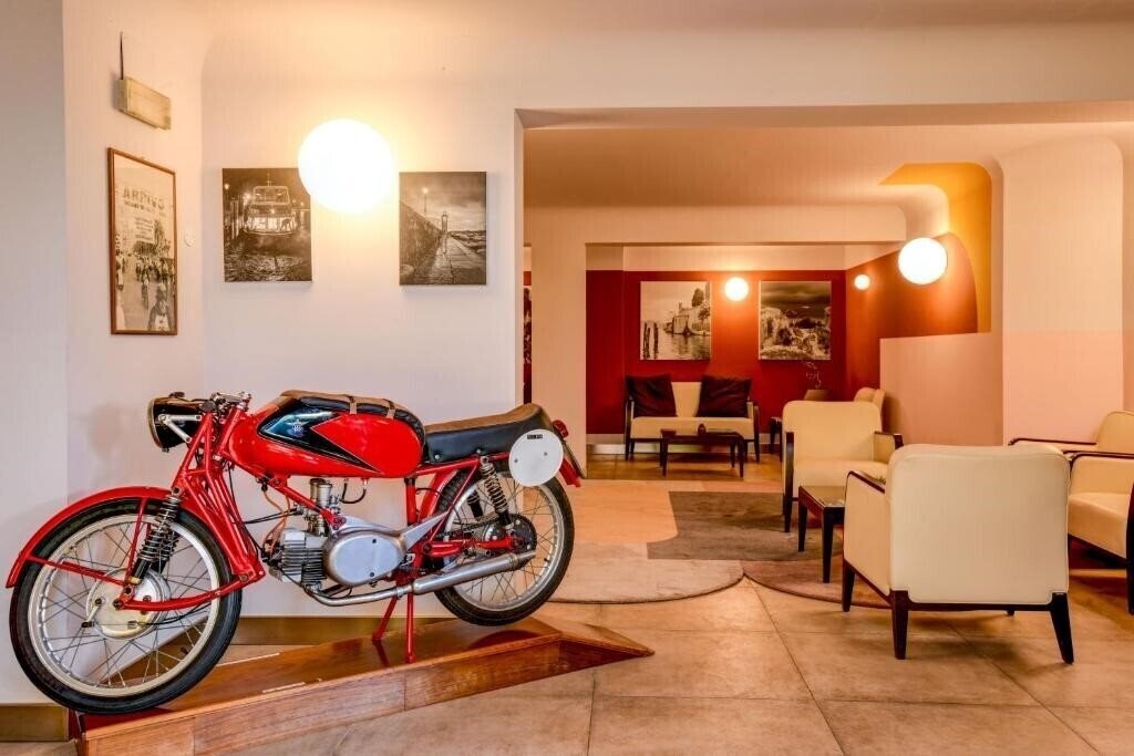Hotel City 3*