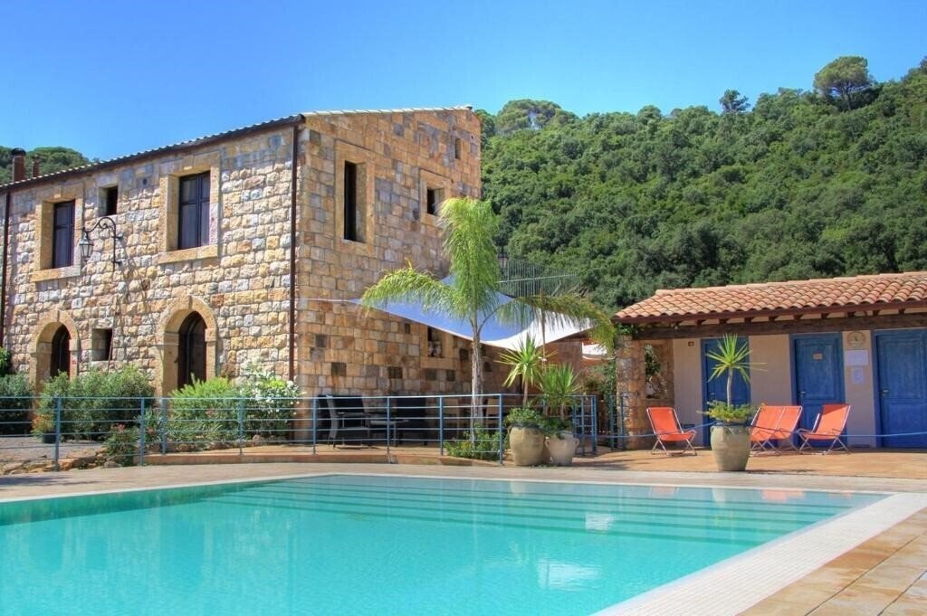 Готель Agriturismo Rurale Cefalu 3*