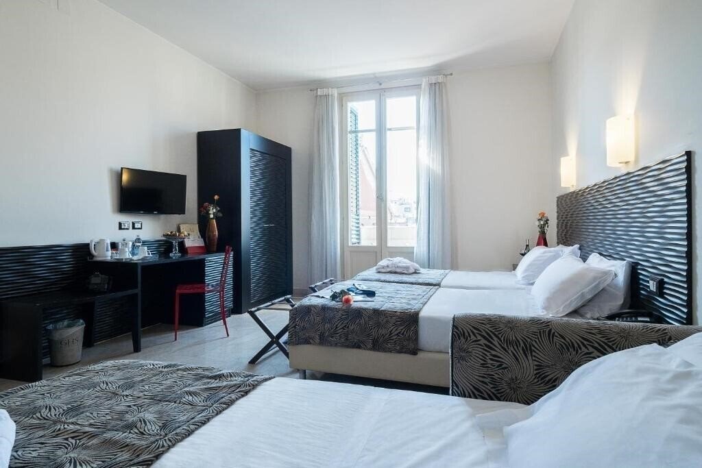 Фото Garibaldi Hotel Palermo 4*