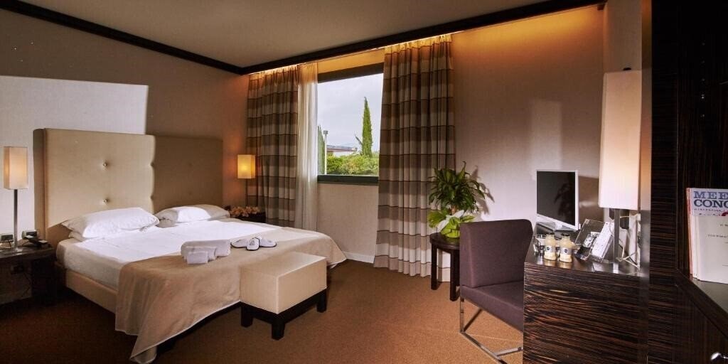 Изображение Tower Inn Pisa Valdera 4*