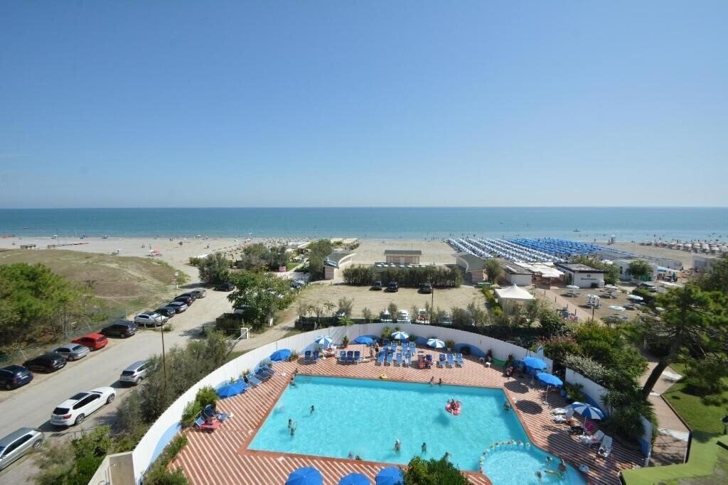 Картинка Bellevue Beach 4*