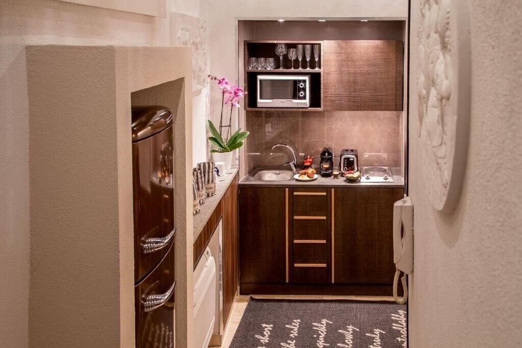 Zdjęcie The Inn At The Roman Forum 5*