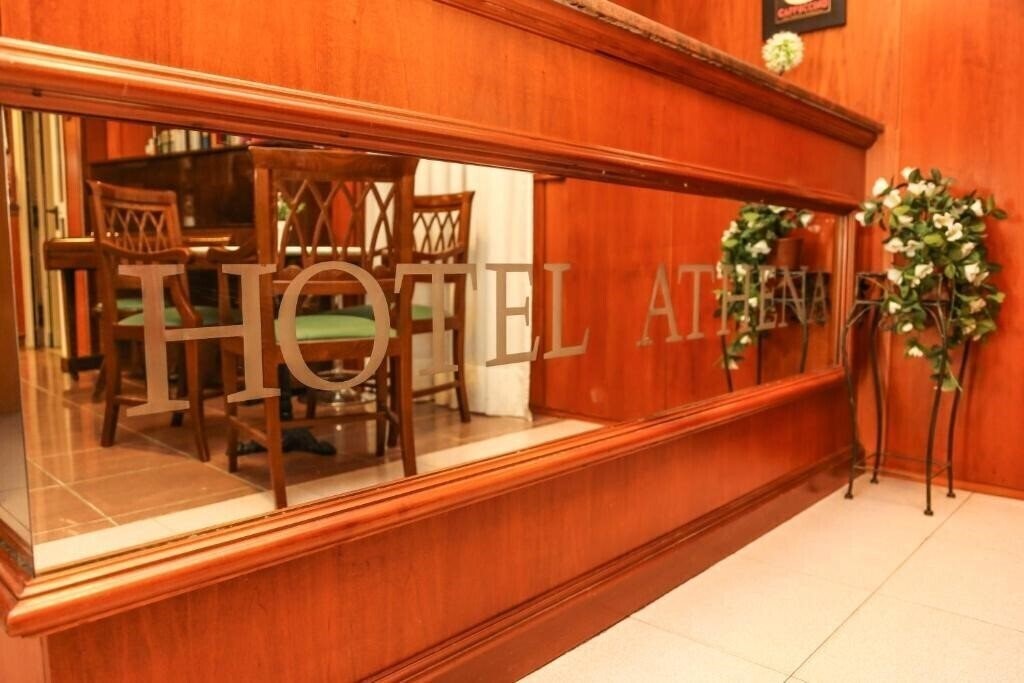 Готель Athena 3*