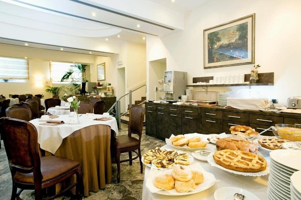 Картинка Pinewood Hotel Rome 4*
