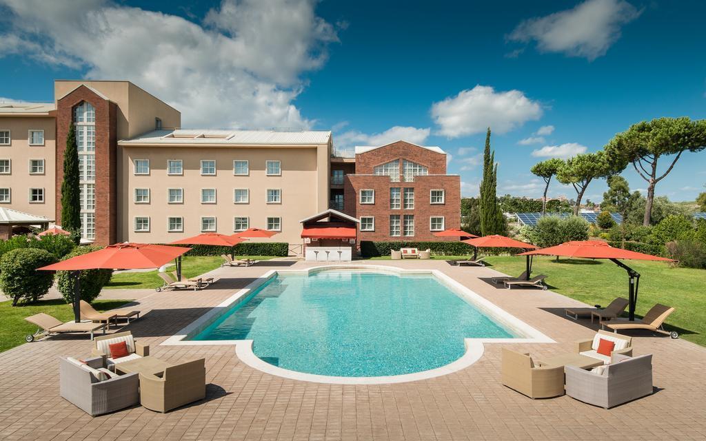 Zdjęcie Sheraton Parco De' Medici Rome 4*