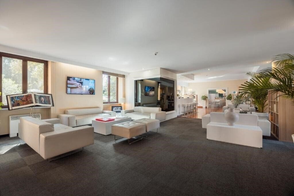 Zdjęcie Area Roma 4*