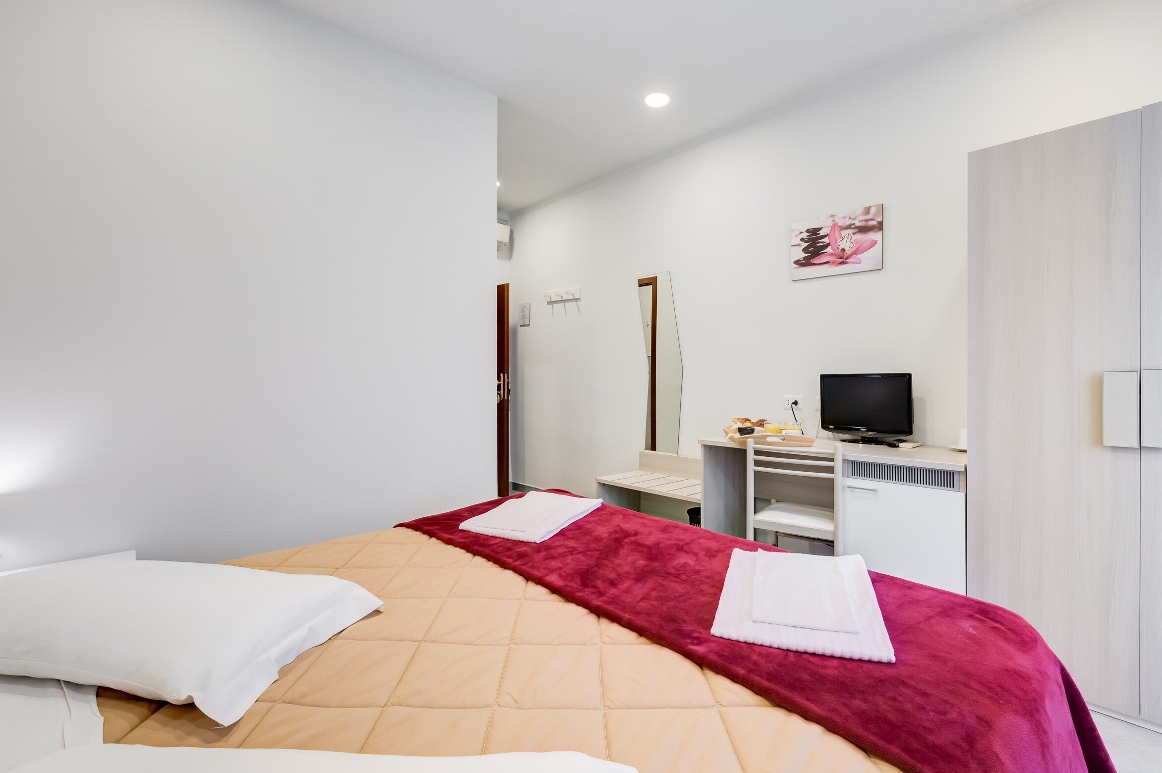 Изображение San Pietro Rooms 2*