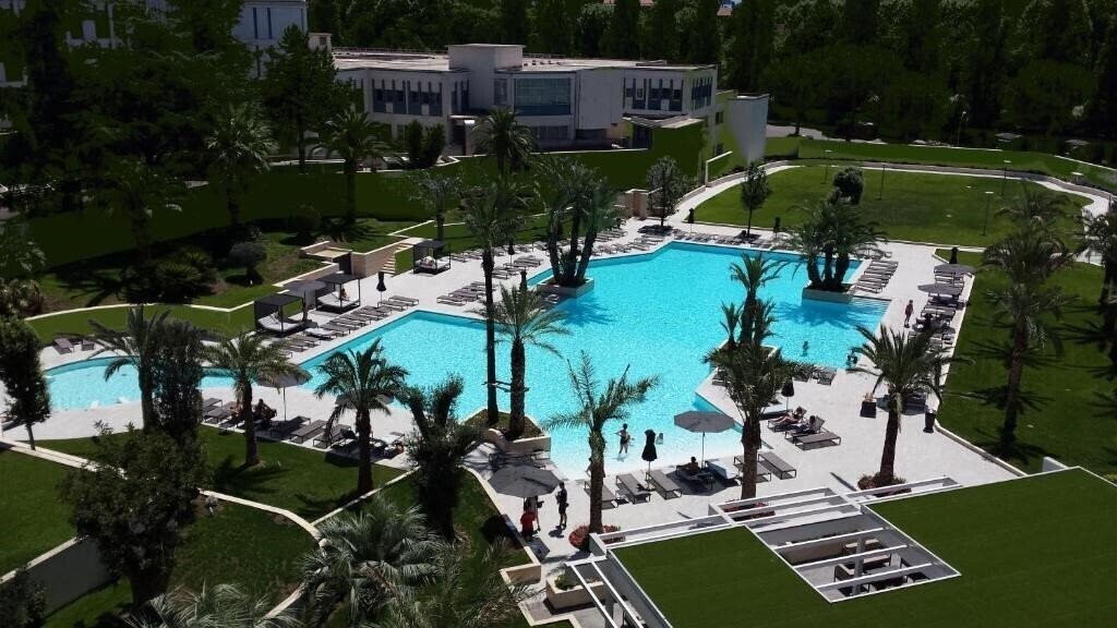 Hotel Ergife Palace Hotel 4*