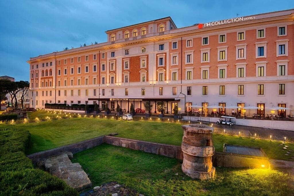 Hotel NH Collection Palazzo Cinquecento 5*