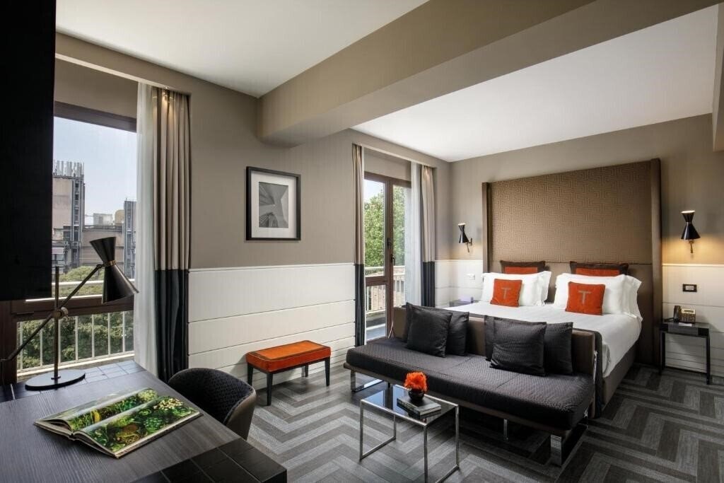 Zdjęcia The Tribune 4*