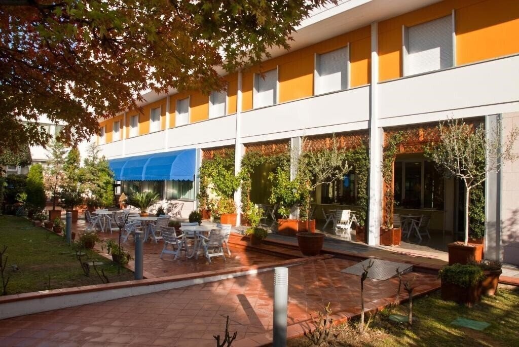 Zdjęcie Raffaello 3*