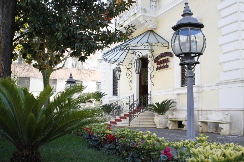 Hotel Villa Pinciana 4*