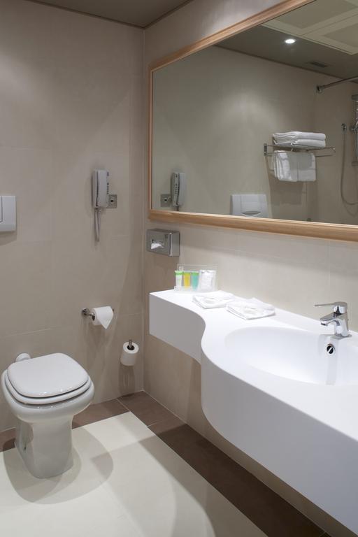 Zdjęcie Holiday Inn Rome Eur Parco dei Medici 4*