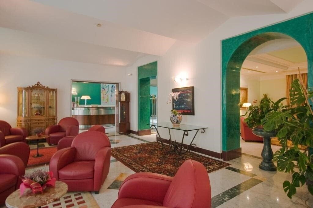 Obraz Ateneo Garden Palace 4*