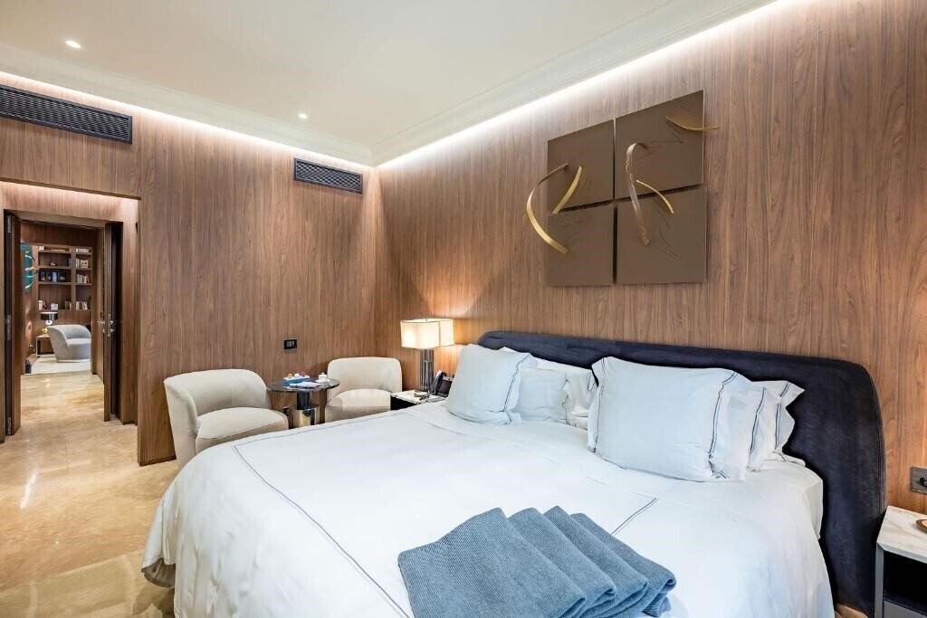 Зображення The First Roma Dolce 5*