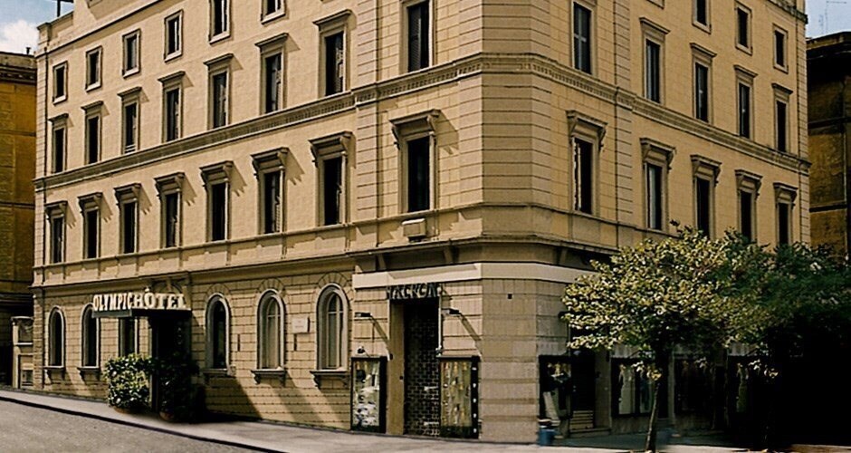 Отель Grand Hotel Olympic 4*